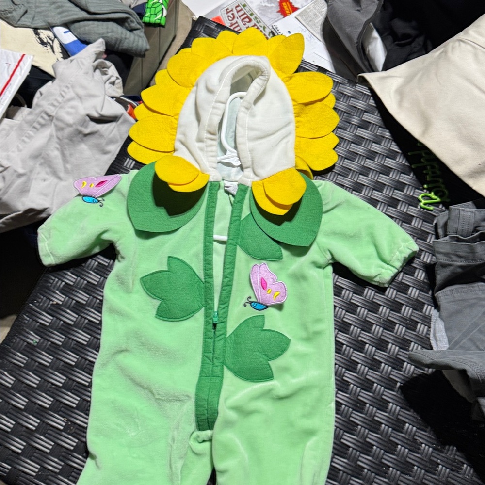 Sunflower Kids Costume - Green and Yellow